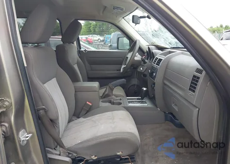 2007 Dodge Nitro Sxt from USA, damaged, VIN 1D8GU28K17W554502